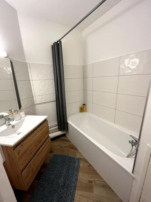 The Jungle Studio, Loggia & Parking Dans Residence Romans-sur-Isère المظهر الخارجي الصورة
